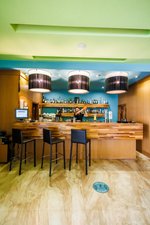 Lobby bar