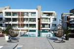 Hotel s bazénom 