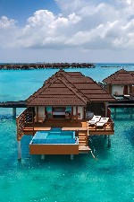 Vodná vila s bazénom