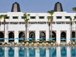 Hotel s bazénom