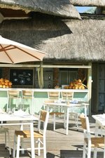 Bar pri bazéne