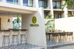 Veranda bar