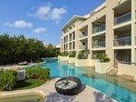 Bazén so Swim-up izbe