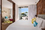 Hotel The Fives Downtown Hotel & Residences, Curio Collection by Hilton dovolenka