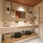 Junior suita, kúpeľňa