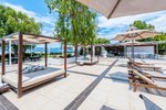 Bar pri bazéne