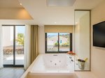 Suita Deluxe s vnútornou jacuzzi