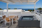Junior Suite sea view with jetted tub