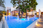 Hotel s bazénom