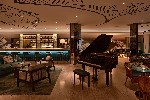 Piano bar