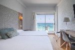 Dvojlôžková izba, výhľad na more