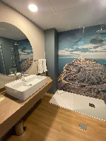 Dvojlôžková izba kúpeľňa