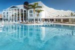 Hotel s bazénom