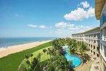 Hotel s bazénom a výhľad na pláž