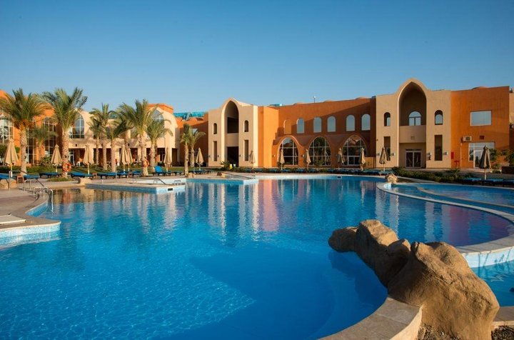 Hotel s bazénom