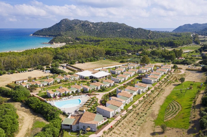 Hotel Cala Sinzias Resort dovolenka
