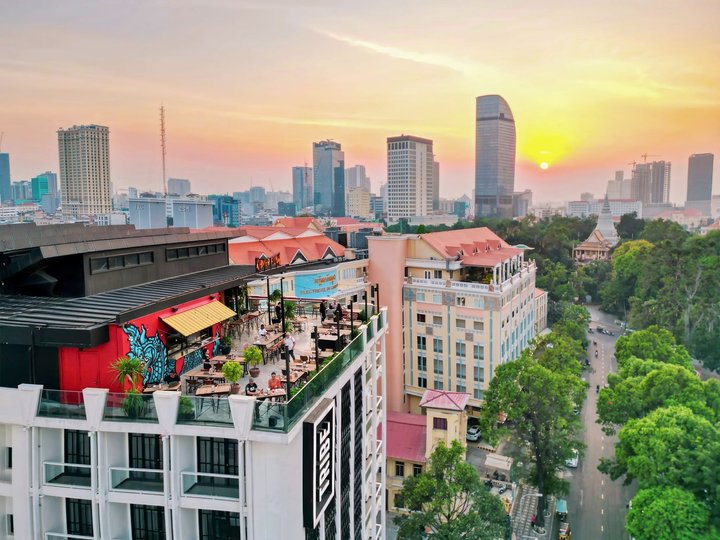 Tribe Phnom Penh Post Office Square – fotka 3