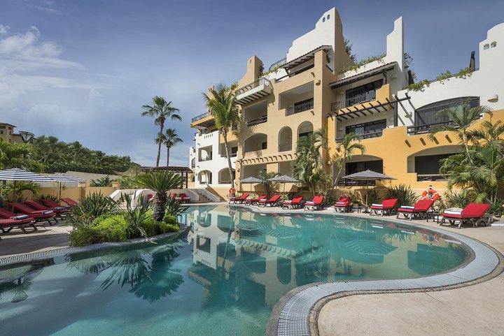 Hotel s bazénom