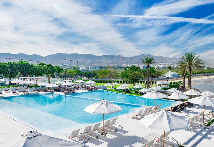 Hotel Crowne Plaza Muscat dovolenka