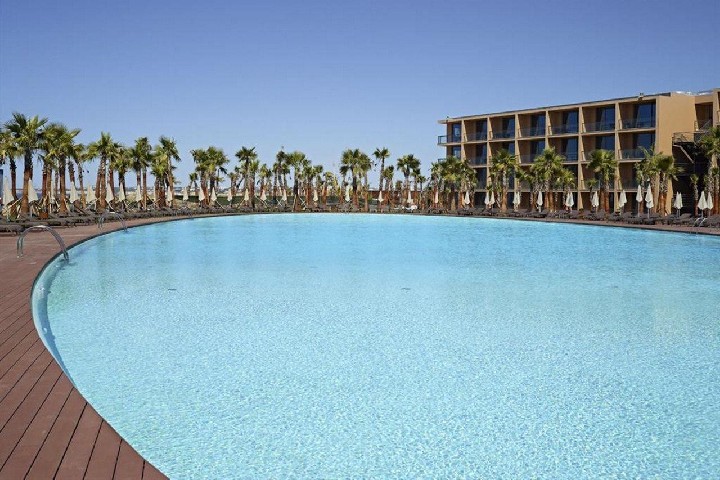 Hotel Wine&Books by the Sea Algarve Resort dovolenka