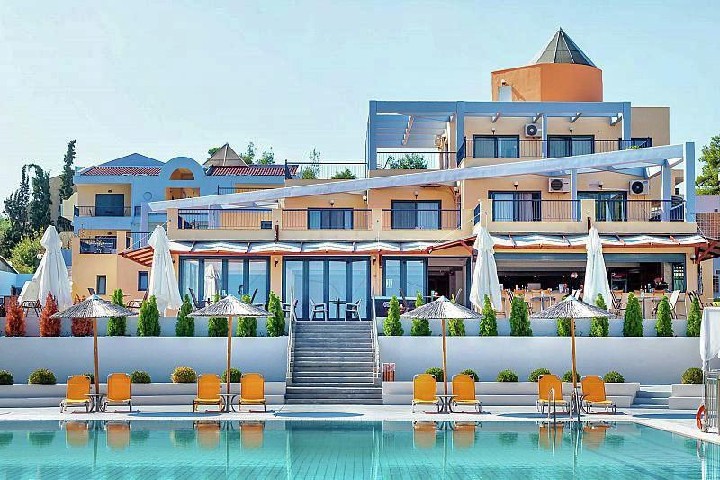 Hotel Hotel Atrium dovolenka