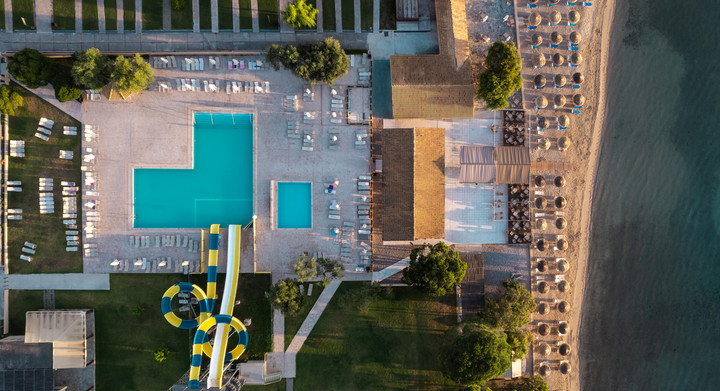 Canvas by Mitsis Messonghi – fotka 3