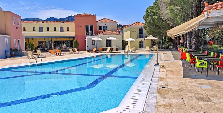 Hotel s bazénom
