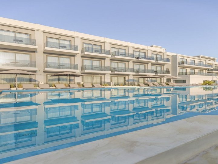 Hotel s bazénom
