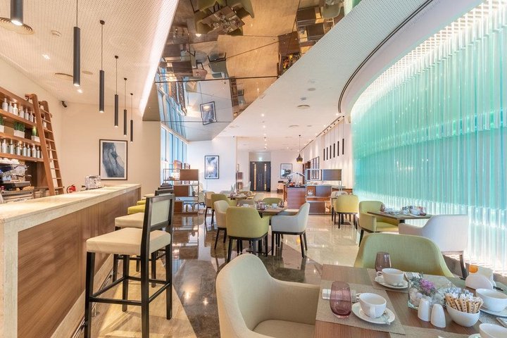 Grand Millennium Al Wahda Hotel Abu Dhabi – fotka 3