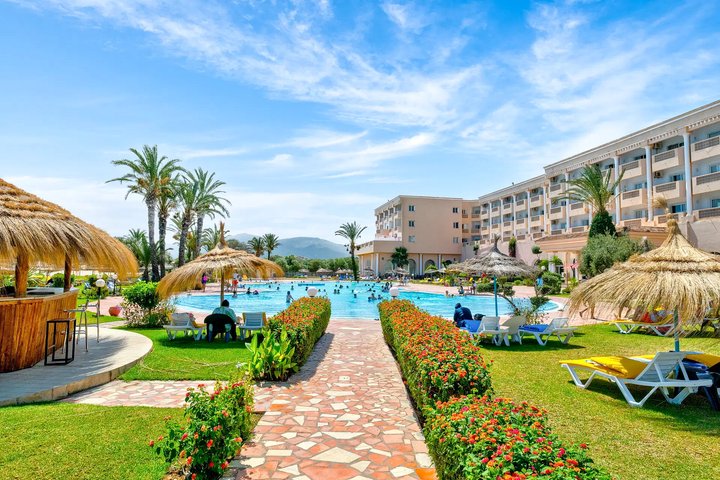 Itropika Beach – fotka 1