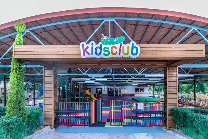 Club Lonicera World | KARTAGOtours